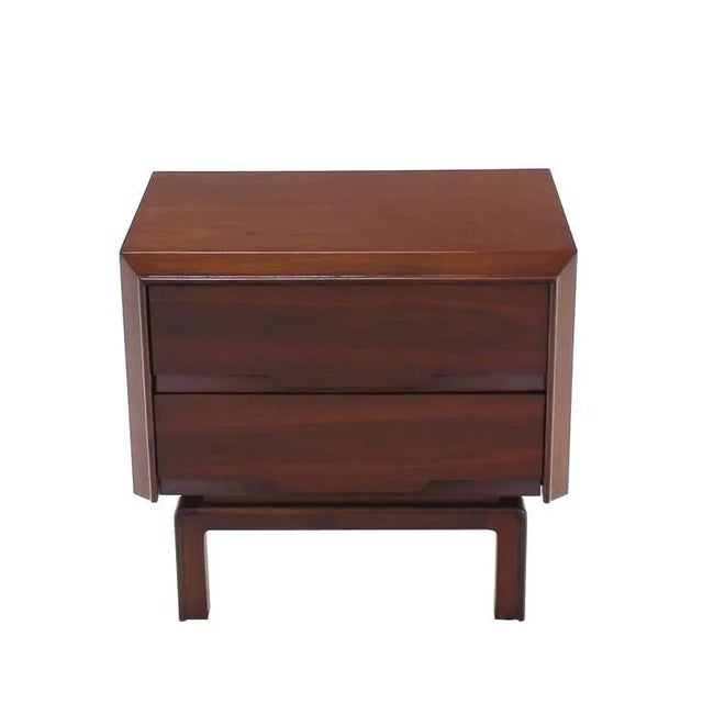 Brown Mid Century Modern Walnut End Tables- a Pair For Sale - Image 8 of 9