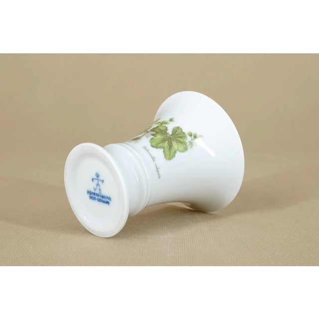 Mid-Century Modern Alchemilla Vulgaris Vase from Fürstenberg Porzellan, 1980s For Sale - Image 3 of 8