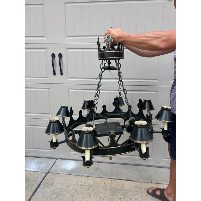 Metal Niermann Weeks Regency Style Tole Chandelier For Sale - Image 7 of 11
