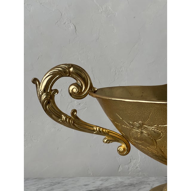 Traditional Mid 20th Century Large Italian Gold Gilt Bronze Handled Bowl For Sale - Image 3 of 9