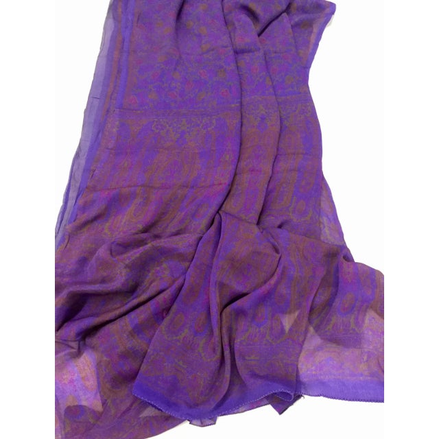 Tribal Antique Pure Silk Crepe De Chine Indian Sari For Sale - Image 3 of 11