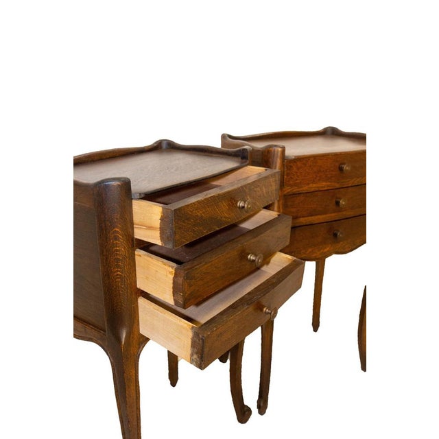 French Louis XV Style Nightstands in Oak, 1970s, Set of 2 For Sale - Image 6 of 10