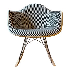 Example of Rocking Chairs