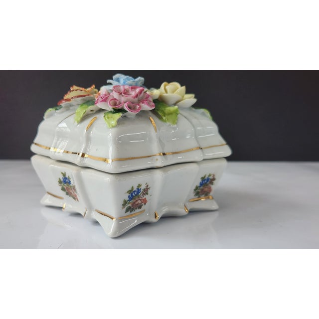Mid-Century European Porcelain Floral Encrusted Trinket Box, K&o Mark, Circa 1960s For Sale - Image 12 of 16