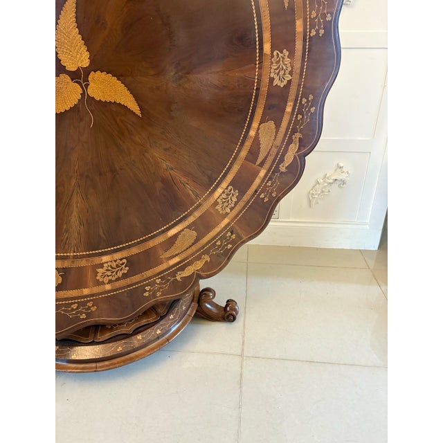 Large Antique Irish Killarney Marquetry Inlaid Yew Wood Centre Table attributed to the Egan Workshop, 1860 For Sale - Image 16 of 18