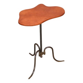 Sculptural Lysberg, Hansen and Therp Brass Side Table, Leather Top, Denmark, 1940s For Sale