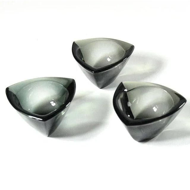 Mid-Century Bowls by Kaj Franck for Nuutajärvi Notsjö, Set of 3 For Sale - Image 6 of 8