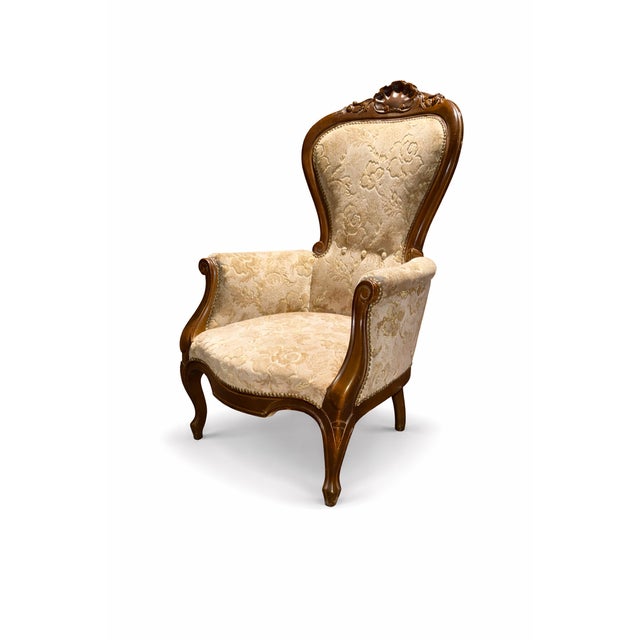 Vintage Victorian Style Walnut Chair with Floral Upholstery, 1920s, in Very Good conditions. Designed 1920 to 1949