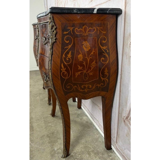 Pair of French Louis XV Style Bombe Nightstands - With Marble Tops For Sale - Image 13 of 18