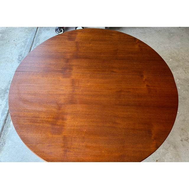 Beautiful and versatile. Can be used in a multitude of settings, and then tucked away if necessary. Wonderfully rich wood...