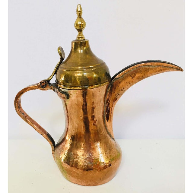 Antique Dallah Coffee Pot, Hand-Hammered Copper & Brass, Oman, 1890 For Sale - Image 14 of 18