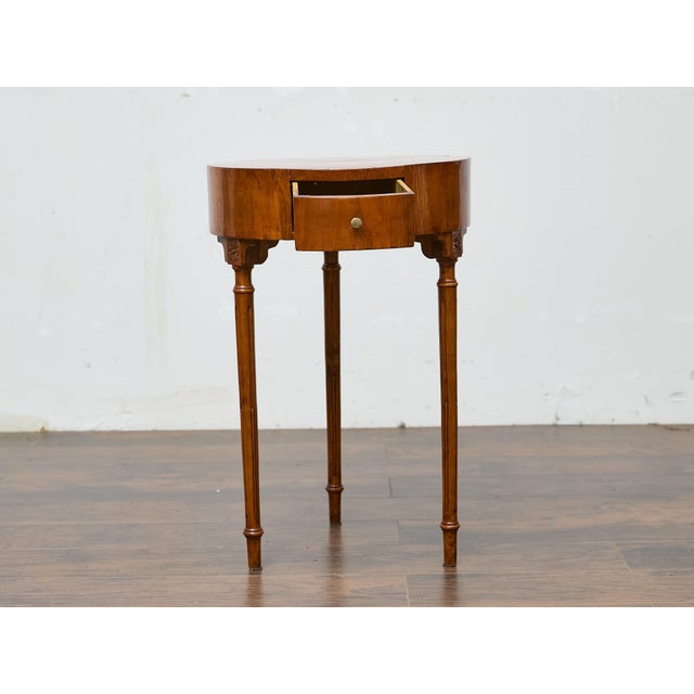 French Louis XVI Walnut Side Table with Single Drawer and Fluted Legs For Sale In Atlanta - Image 6 of 12