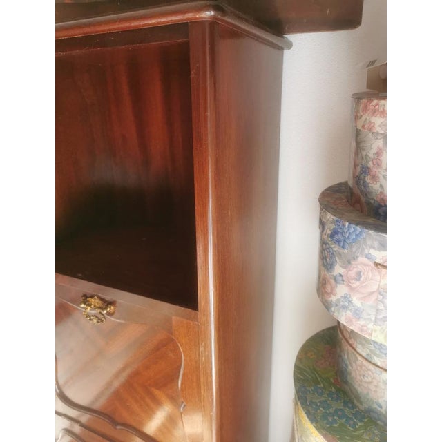 Small Queen Anne Cabinet, 1950s For Sale - Image 12 of 17