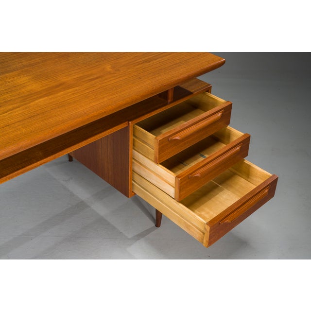 Model RT200 Desk in Teak by Heinrich Riestenpatt, Germany, 1960s For Sale - Image 11 of 18