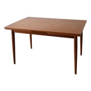1960s Beautiful Danish Mid Century Modern Teak Dining Table Professionally Refinished For Sale