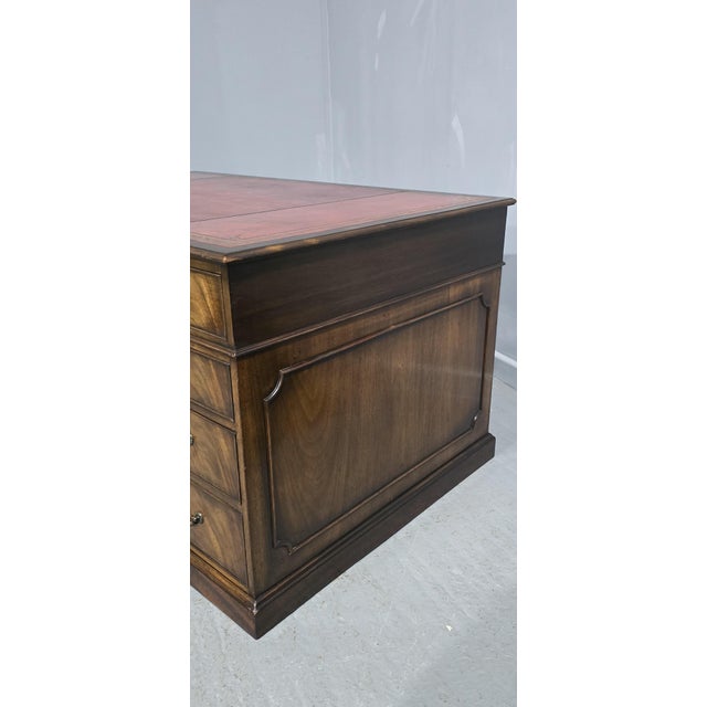 Antique Mahogany Partners Desk, 1910 For Sale - Image 3 of 15