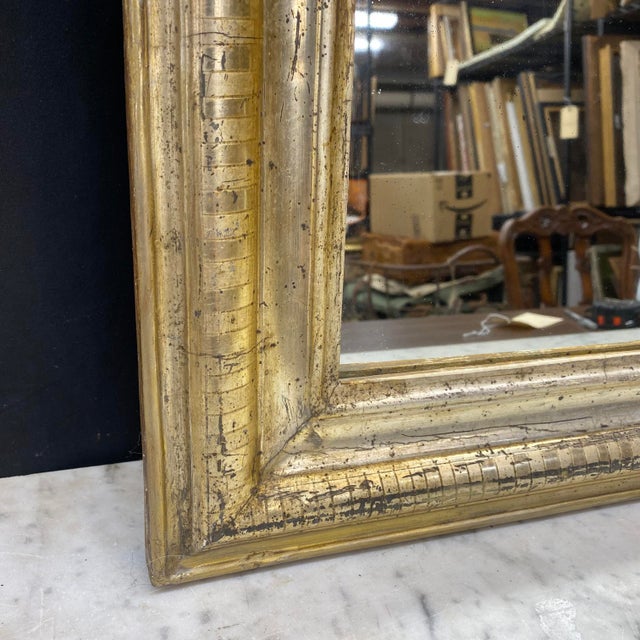 French French Louis Philippe Gold Leaf Giltwood Wall Mirror Early 19th Century For Sale - Image 3 of 7