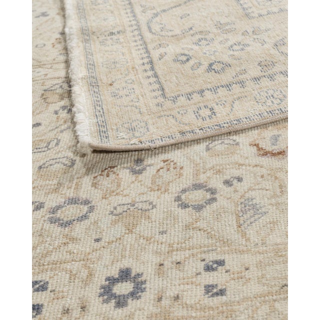 Turkish Vintage Circa 1940 Ivory Turkish Sivas Rug 8ft 10in X 12ft 2in For Sale - Image 3 of 14