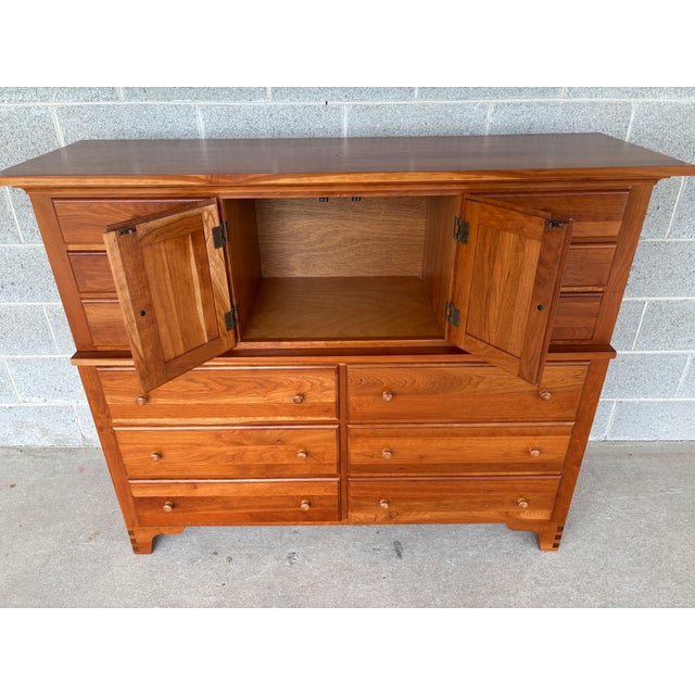 Brown Chatam Reproductions Shaker Style 12 Drawer Cherry Mule Chest & Mirror For Sale - Image 8 of 15