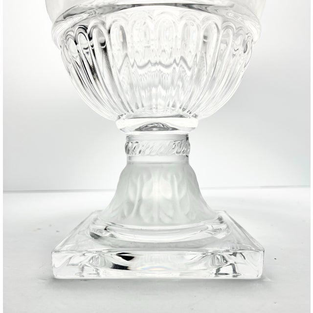 Godinger & Shannon Crystal “Athena” Large Crystal Flower Urn Statement Vase For Sale In Dallas - Image 6 of 12
