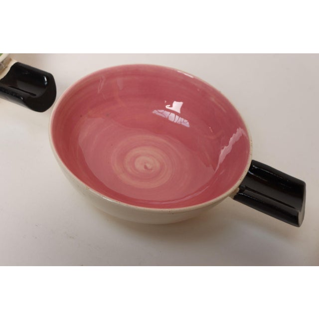 Set of Four Vintage Green and Pink Ceramic Ramekins/Ashtrays by Charles Wilton For Sale - Image 15 of 16