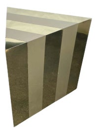 Example of Mid-Century Modern Tables