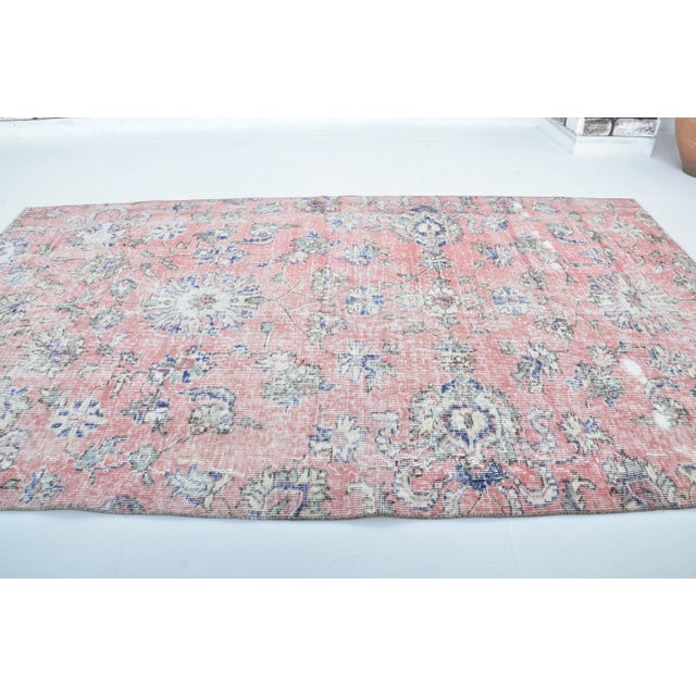 Art Deco 1960s Hot Pink Oriental Design Distressed Pale Rug For Sale - Image 3 of 11