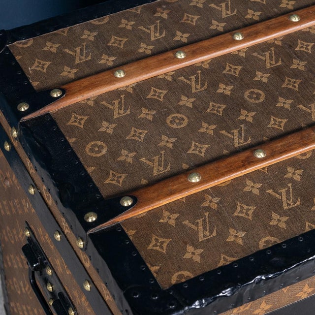 1900 - 1909 Antique Trunk in Woven Canvas from Louis Vuitton, 1900 For Sale - Image 5 of 18