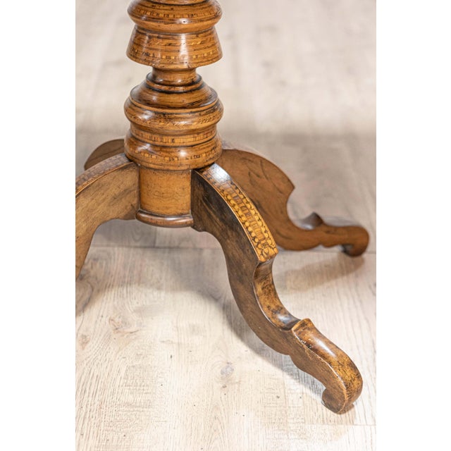 Italian 19th Century Walnut and Mahogany Center Table with Floral Marquetry For Sale - Image 9 of 15