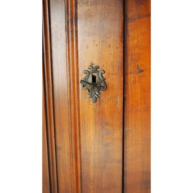Antique 17th Century Cabinet in Walnut For Sale - Image 10 of 17
