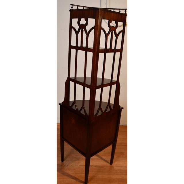 Wood 1940s English Regency Mahogany Corner Etageres Display Cabinet For Sale - Image 7 of 13