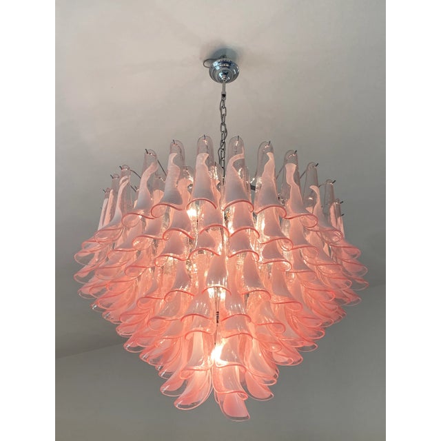 Murano Contemporary White and Pink “Selle” Murano Glass Petali Chandelier in Mazzega Style For Sale - Image 4 of 11