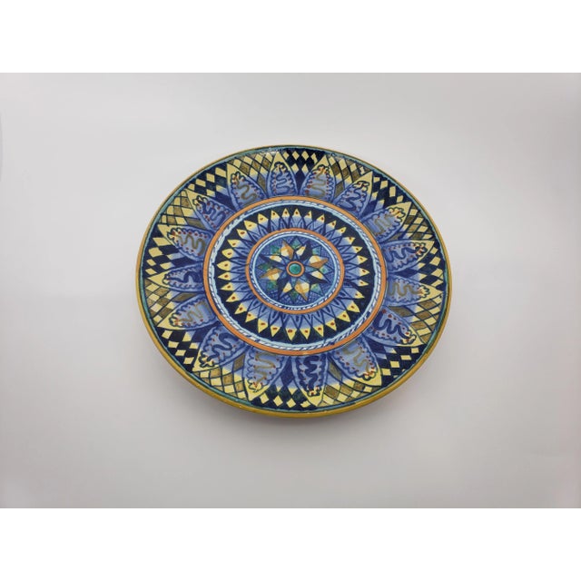 1990s Hand-Painted Geometric Blue Design Decorative Plate by Bristow Potteries Malta For Sale - Image 4 of 6
