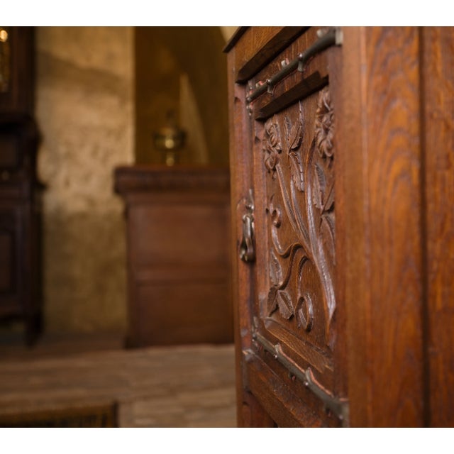 19th Century Neo-Gothic Oak Table For Sale - Image 6 of 9