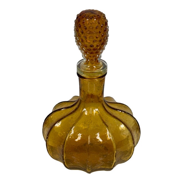 Vintage Diamond Star Amber Ribbed Glass Decanter For Sale