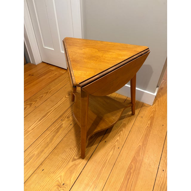 Hard to find iconic Heywood Wakefield Sudbury drop leaf occasional or side table. Solid, sturdy, clean lines and quality...