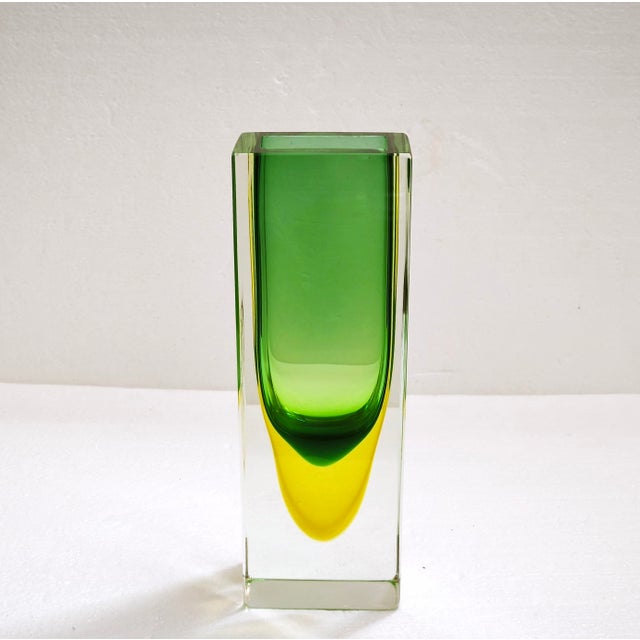 Mid-Century Modern Large Vintage Rectangular Block Vase in Murano Sommerso, Italy, 1960s For Sale - Image 3 of 18