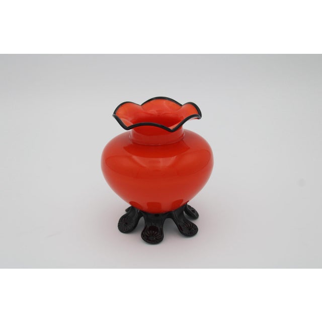 Early 20th Century Bohemian Red Tango Glass Vase by Michael Powolny for Loetz For Sale - Image 4 of 4