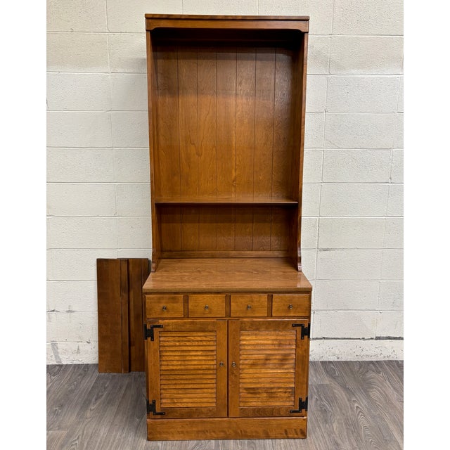 Ethan Allen Vintage Ethan Allen Heirloom Nutmeg Maple CRP Cabinet With Hutch Bookcase For Sale - Image 4 of 14