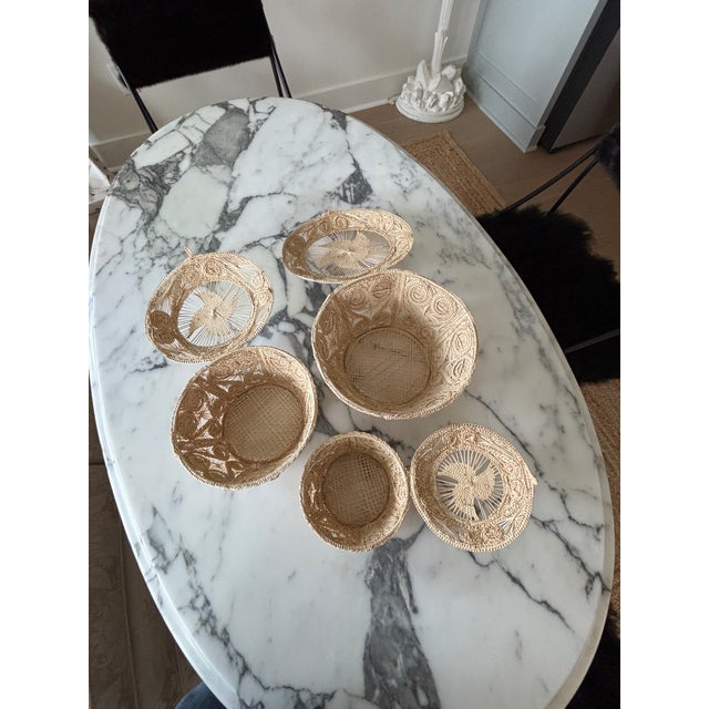 Tan Vintage Coastal Palm Beach Style Handwoven Nesting Baskets - Set of 3 For Sale - Image 8 of 18