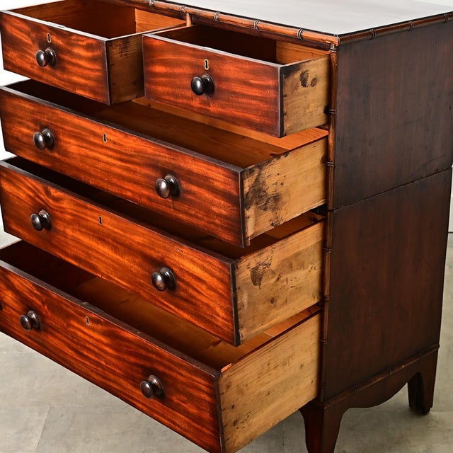 Wood English 19th Century Mahogany Chest of Drawers For Sale - Image 7 of 11