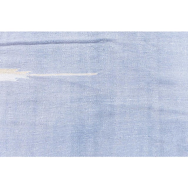 Doris Leslie Blau Mid-Century Indian Dhurrie Rug In Blue Flatweave Cotton - Pale For Sale In New York - Image 6 of 7