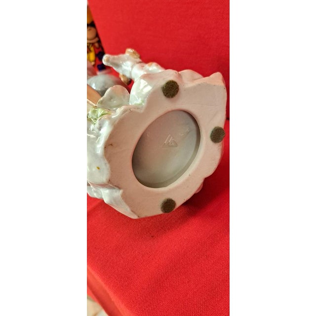 1970s Porcelain Figurine by Gálvez Hunter, 1970s For Sale - Image 5 of 6