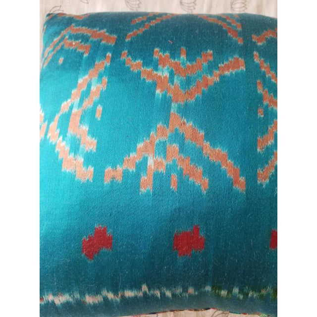 Anglo-Indian Silk Embroidered Tapestry Cushions With Ikat Backs For Sale - Image 12 of 13