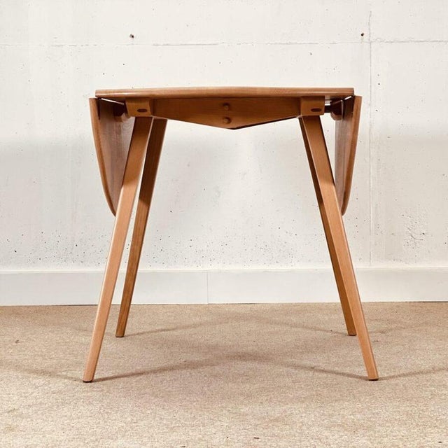 Foldable Dining Table in Elm by Lucian Ercolani for Ercol, 1960 For Sale - Image 3 of 10