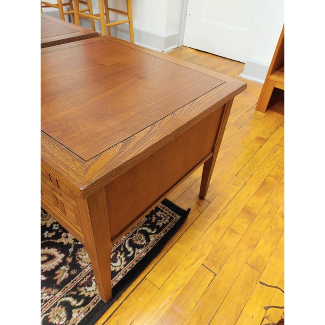 Mid 20th Century Modern One Drawer Walnut Side Tables, a Pair For Sale In New York - Image 6 of 6