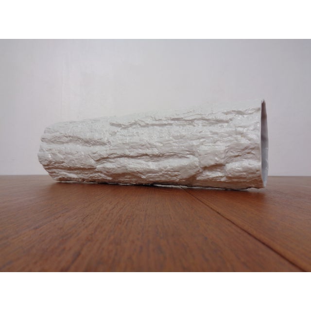 White Op Art Silvana 4 Porcelain Vase by Bareuther, 1970s For Sale - Image 8 of 17