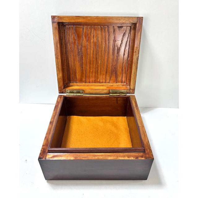 Brown 1960s Large Solid Oak Decorative Box For Sale - Image 8 of 8