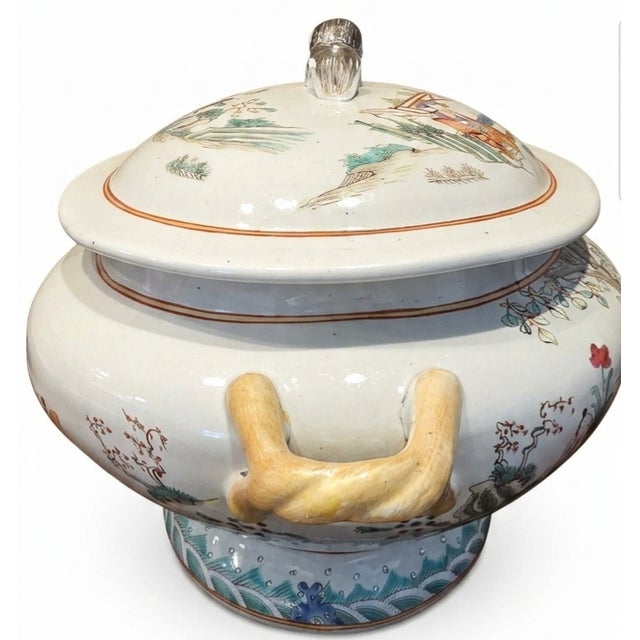 Late 18th Century Late 18th Century Qing Dynasty (Qianlong Reign) Tureen W/Lid and Stand Palace Scene For Sale - Image 5 of 6
