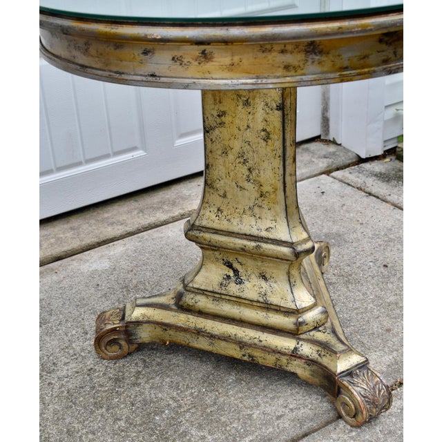 Vtg. Pair Italian Regency Style Carved Wood Pedestal End Tables W/Mirrored Tops For Sale - Image 4 of 15